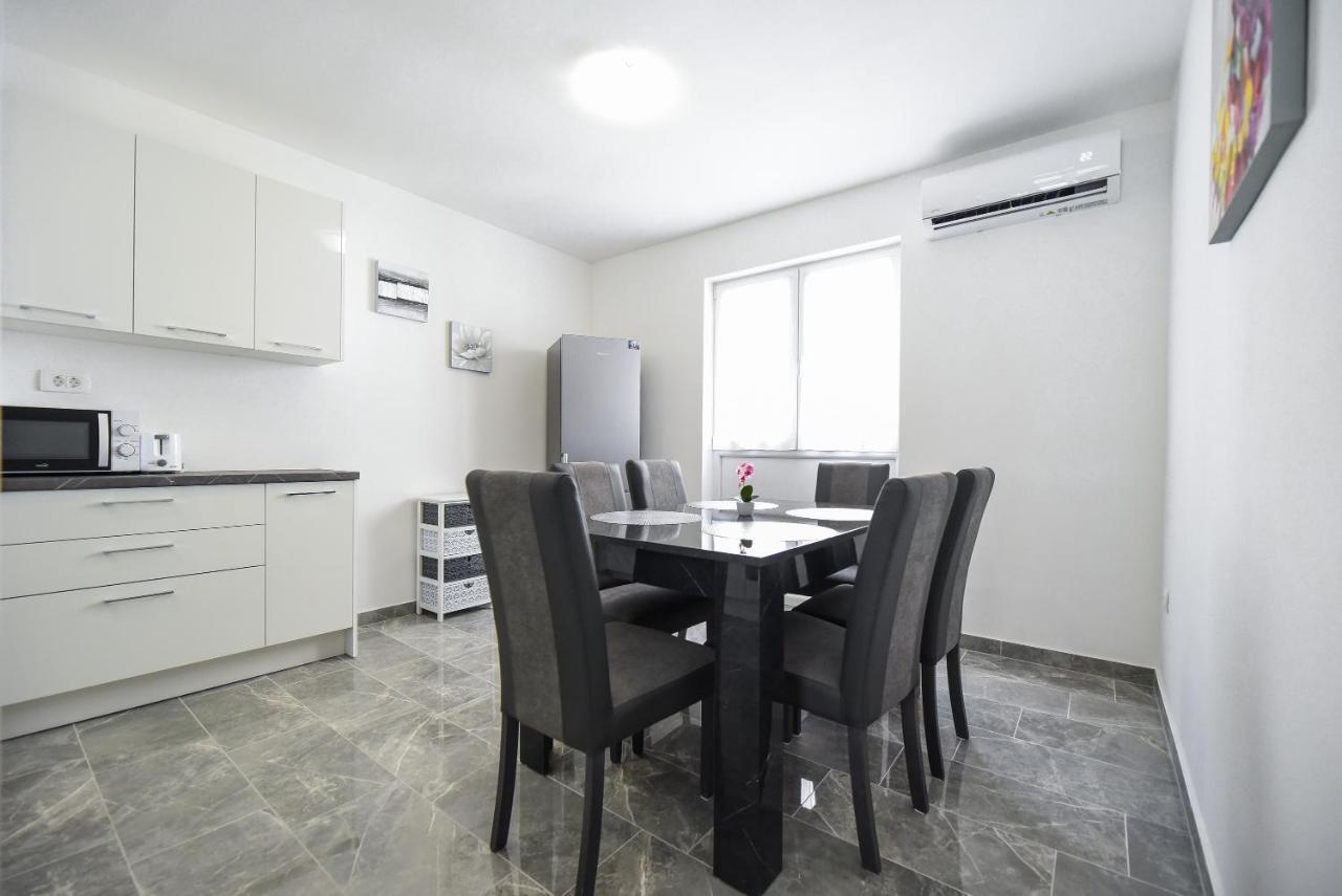 Biserka Apartma *